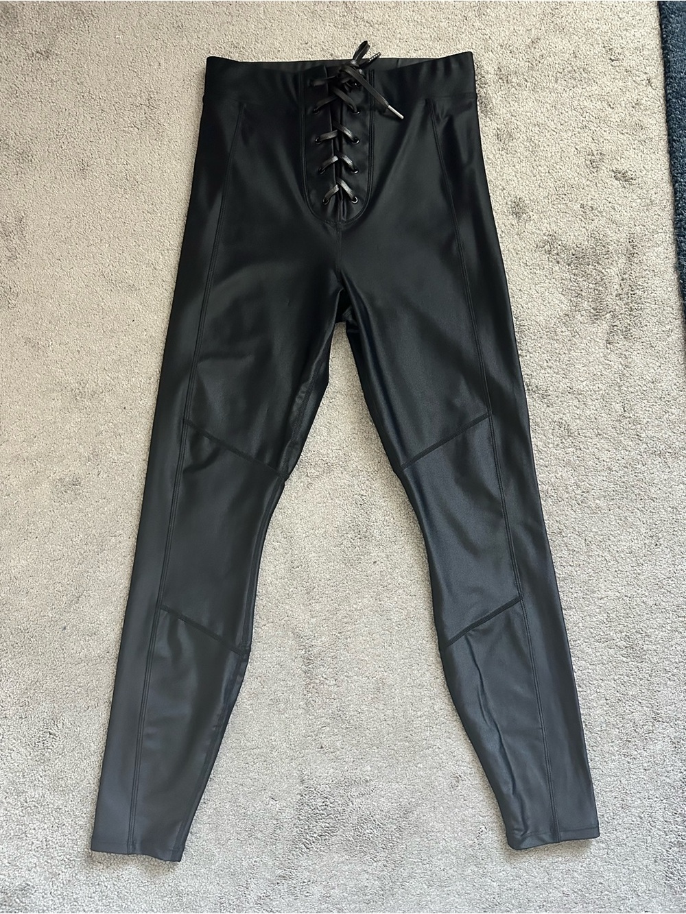 Good American Essential Bobmshell Lace-Up Leggings in Black Metallic Medium 2